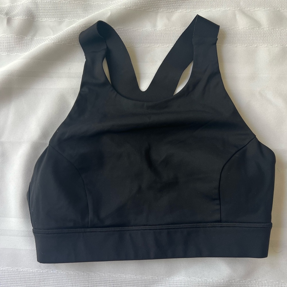 Lululemon | High Neck Medium Support Bra | Size 2